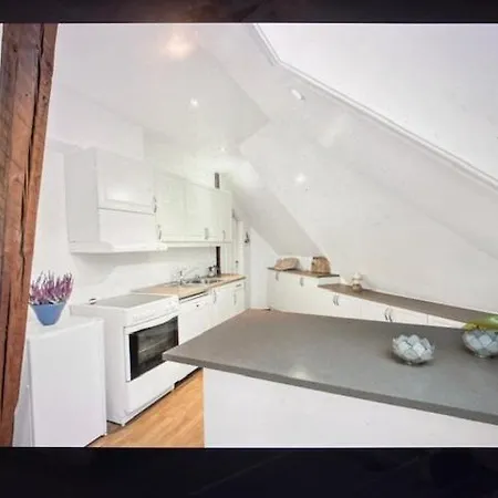 Sentralt I Appartement Arendal